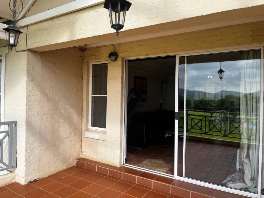 2 Bedroom Property for Sale in Caribbean Beach Club North West